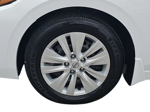 Used 2025 Nissan Sentra S FWD image 29