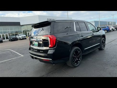 Certified 2023 GMC Yukon SLT image 8