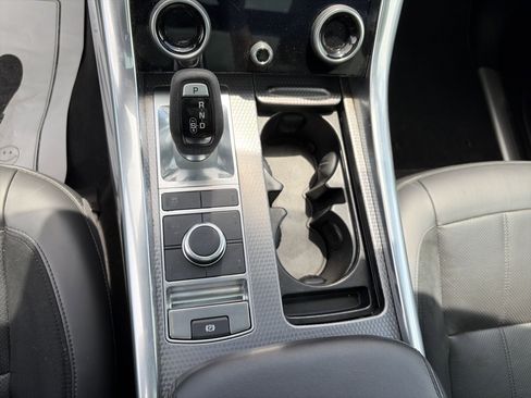 Used 2019 Land Rover Range Rover Sport HST AWD/4WD image 30