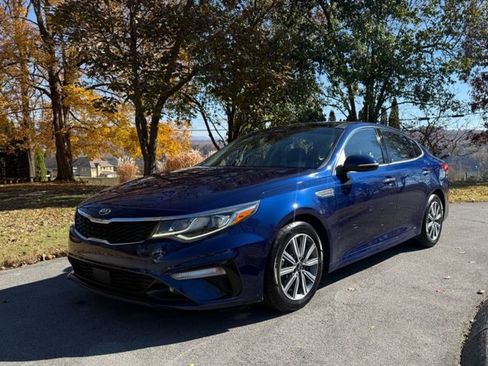 Used 2020 Kia Optima Premium image 5