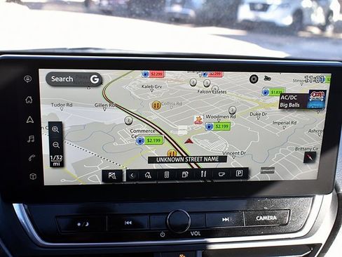 Used 2024 Nissan Altima 2.5 SV w/ SV Premium Package image 32