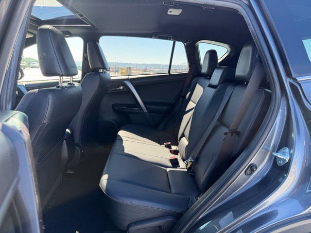 Used 2017 Toyota RAV4 SE w/ Advanced Technology Package AWD/4WD image 11