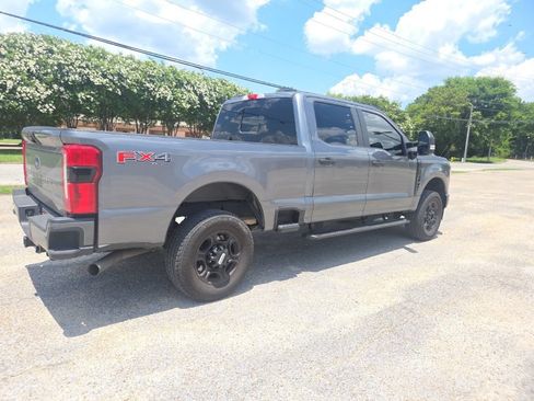 Used 2024 Ford F250 XL w/ STX Appearance Package AWD/4WD image 9
