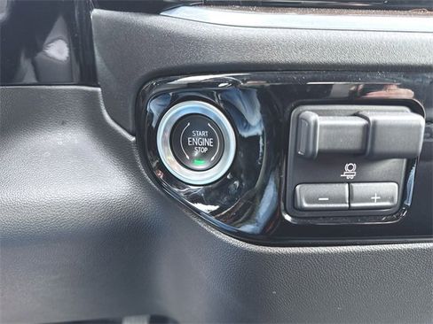 Used 2022 Chevrolet Silverado 1500 RST w/ Protection Package image 17