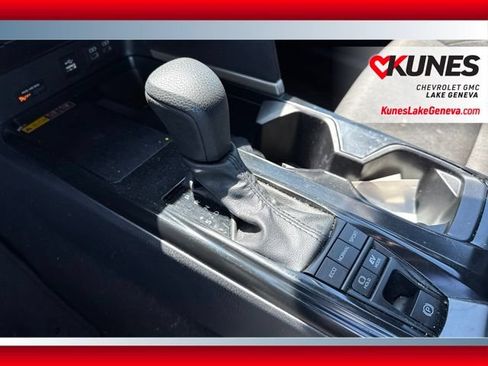 Used 2025 Toyota Camry LE FWD image 15