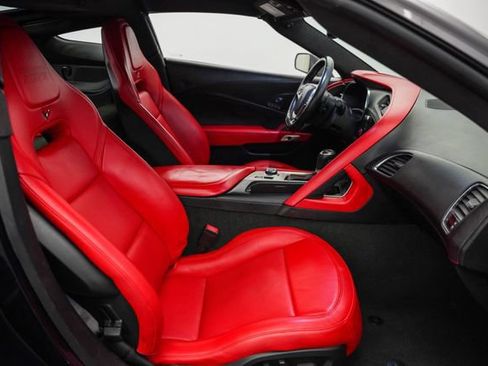 Used 2015 Chevrolet Corvette Z06 w/ 3LZ Preferred Equipment Group RWD image 20