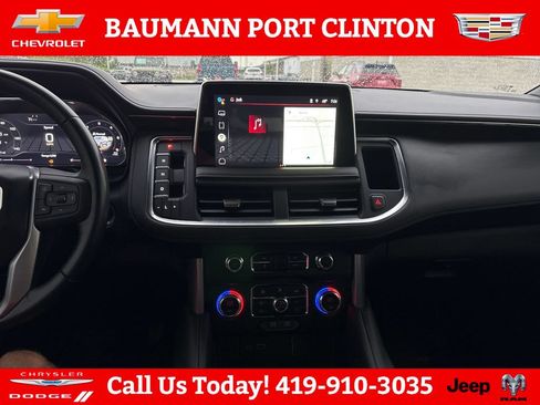 Used 2022 GMC Yukon SLE w/ Gmc Pro Safety Plus Package AWD/4WD image 18