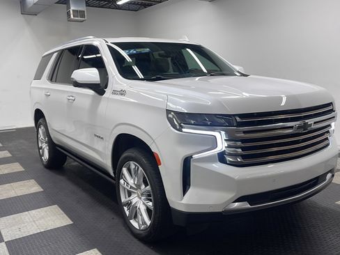 Used 2024 Chevrolet Tahoe High Country AWD/4WD image 25
