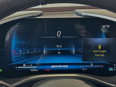 New 2024 Mercedes-Benz SL 63 AMG 4MATIC image 35