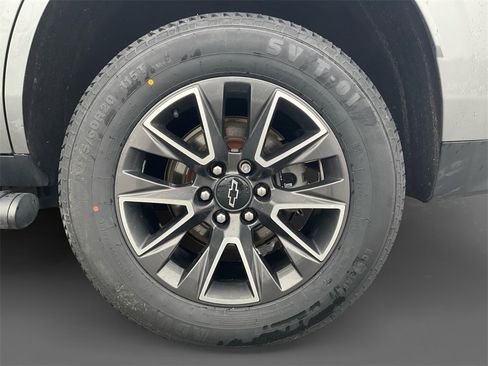 Used 2021 Chevrolet Tahoe Z71 w/ Luxury Package image 8