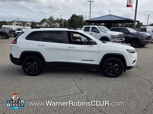 Used 2023 Jeep Cherokee Altitude Lux AWD/4WD image 15
