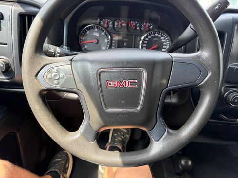 Used 2016 GMC Sierra 2500 4x4 Crew Cab w/ Sierra Convenience Package image 25