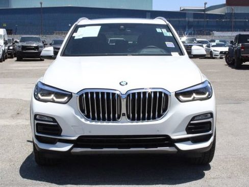 Used 2021 BMW X5 sDrive40i w/ Convenience Package RWD image 2