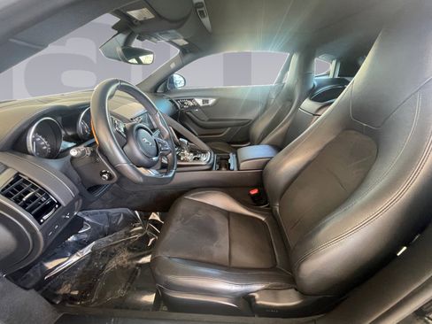Used 2016 Jaguar F-TYPE S image 10