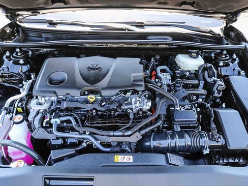 Certified 2025 Toyota Camry LE FWD image 32