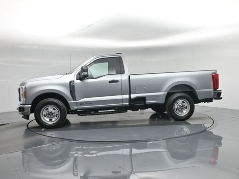 Used 2024 Ford F350 XL w/ XL Chrome Package image 33