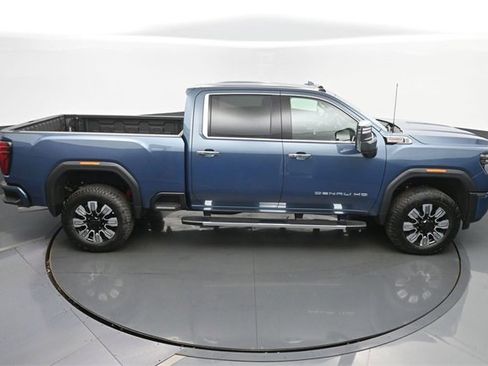 New 2025 GMC Sierra 2500 Denali w/ Denali Reserve Package image 43