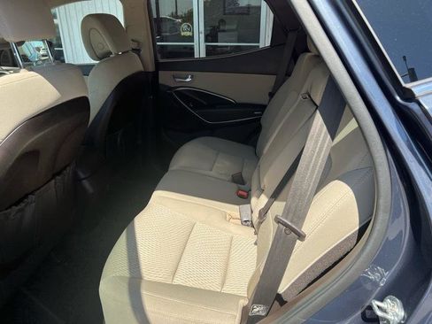 Used 2018 Hyundai Santa Fe Sport FWD image 11