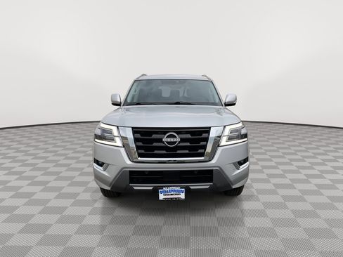 Used 2023 Nissan Armada SV image 2