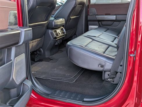 Used 2021 Ford F150 Lariat w/ Equipment Group 502A High image 18