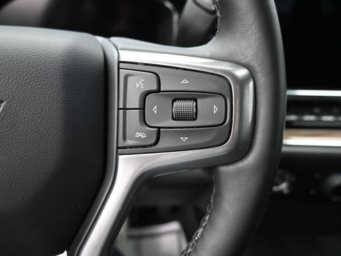 Used 2024 Chevrolet Silverado 1500 LT image 11