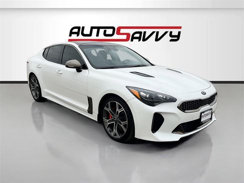 Used 2021 Kia Stinger GT1 image 1