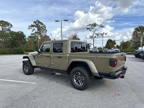 New 2026 Jeep Gladiator Mojave image 5