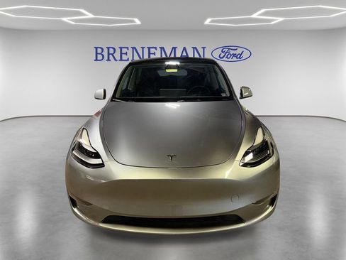 Used 2024 Tesla Model Y Long Range image 2