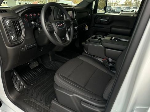 New 2026 GMC Sierra 2500 Pro image 9