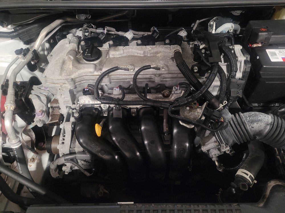 Used 2021 Toyota Corolla LE FWD image 30