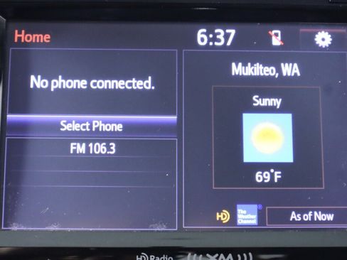 Used 2015 Toyota Tundra SR5 w/ TRD Off Road Package AWD/4WD image 19