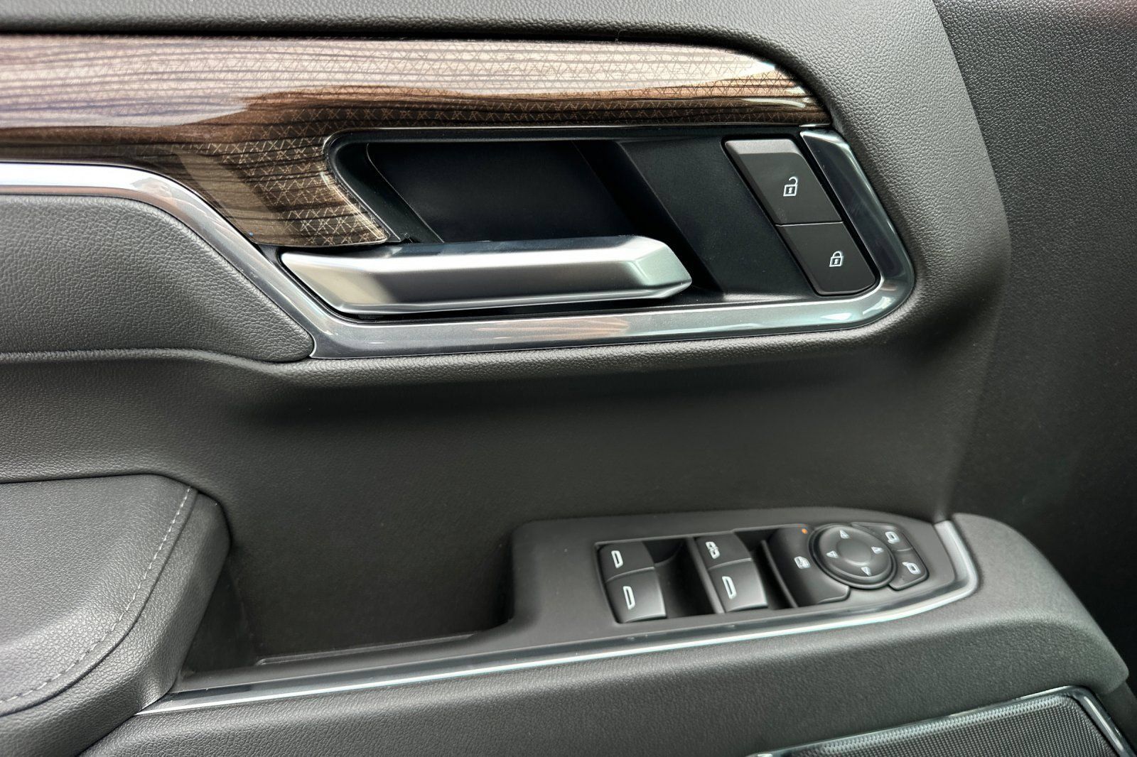 New 2026 Chevrolet Silverado 1500 LT AWD/4WD image 11
