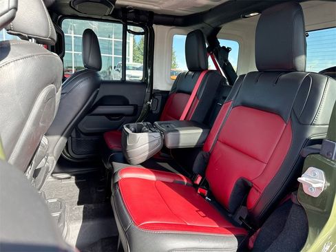 Used 2023 Jeep Wrangler Rubicon 392 image 23