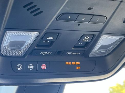 Used 2017 Cadillac XT5 Luxury w/ Driver Awareness Package FWD image 41