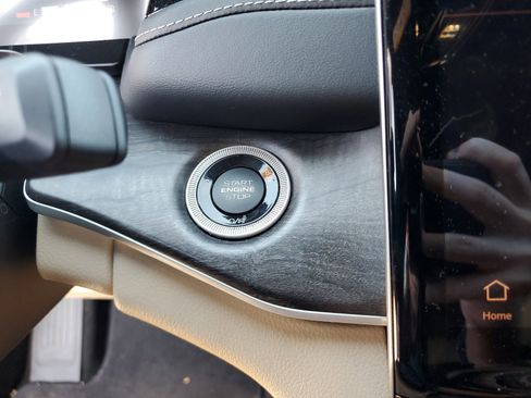 Certified 2023 Jeep Grand Cherokee 4WD 4xe w/ Luxury Tech Group II image 22