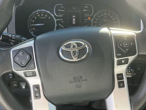 Used 2019 Toyota Tundra SR5 image 11