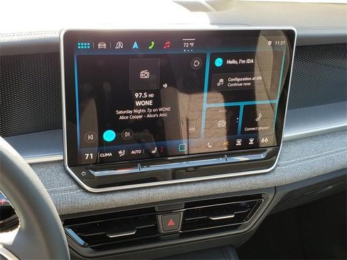 New 2025 Volkswagen Tiguan S image 10