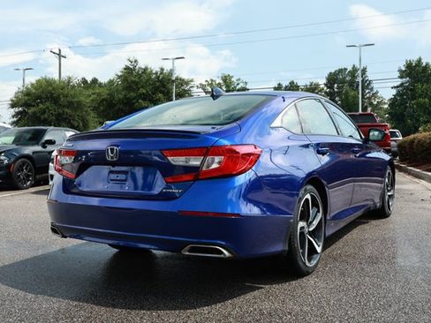 Used 2022 Honda Accord Sport image 6