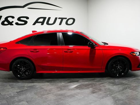 Used 2022 Honda Civic Sport image 7