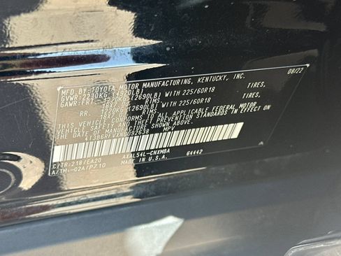 Certified 2022 Toyota RAV4 XLE Premium AWD/4WD image 37