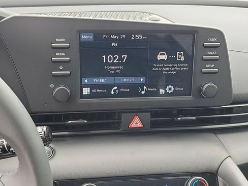 New 2026 Hyundai Elantra Sport FWD image 11