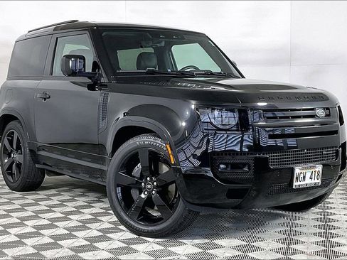 Used 2022 Land Rover Defender 90 X-Dynamic SE AWD/4WD image 12