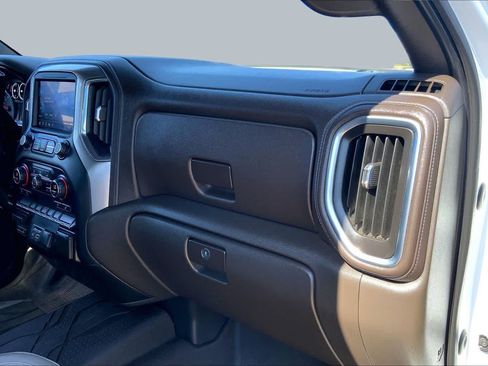 Used 2020 Chevrolet Silverado 1500 LT w/ Texas Edition AWD/4WD image 19
