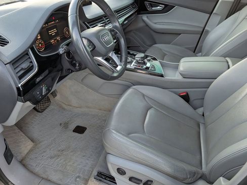 Used 2019 Audi Q7 3.0T Premium Plus w/ Premium Plus Package image 11