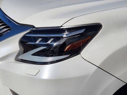 Used 2022 Lexus GX 460 Luxury image 8