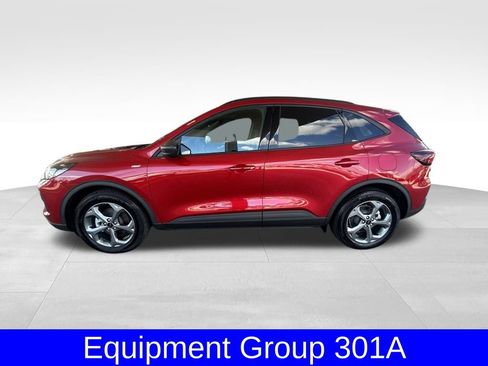 Certified 2025 Ford Escape ST-Line w/ Equipment Group 301A image 8
