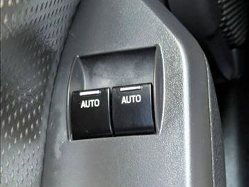 Used 2006 Ford Mustang GT Premium image 17