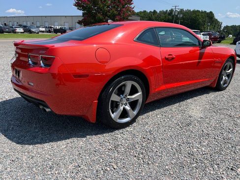 Used 2010 Chevrolet Camaro SS w/ RS Package RWD image 7