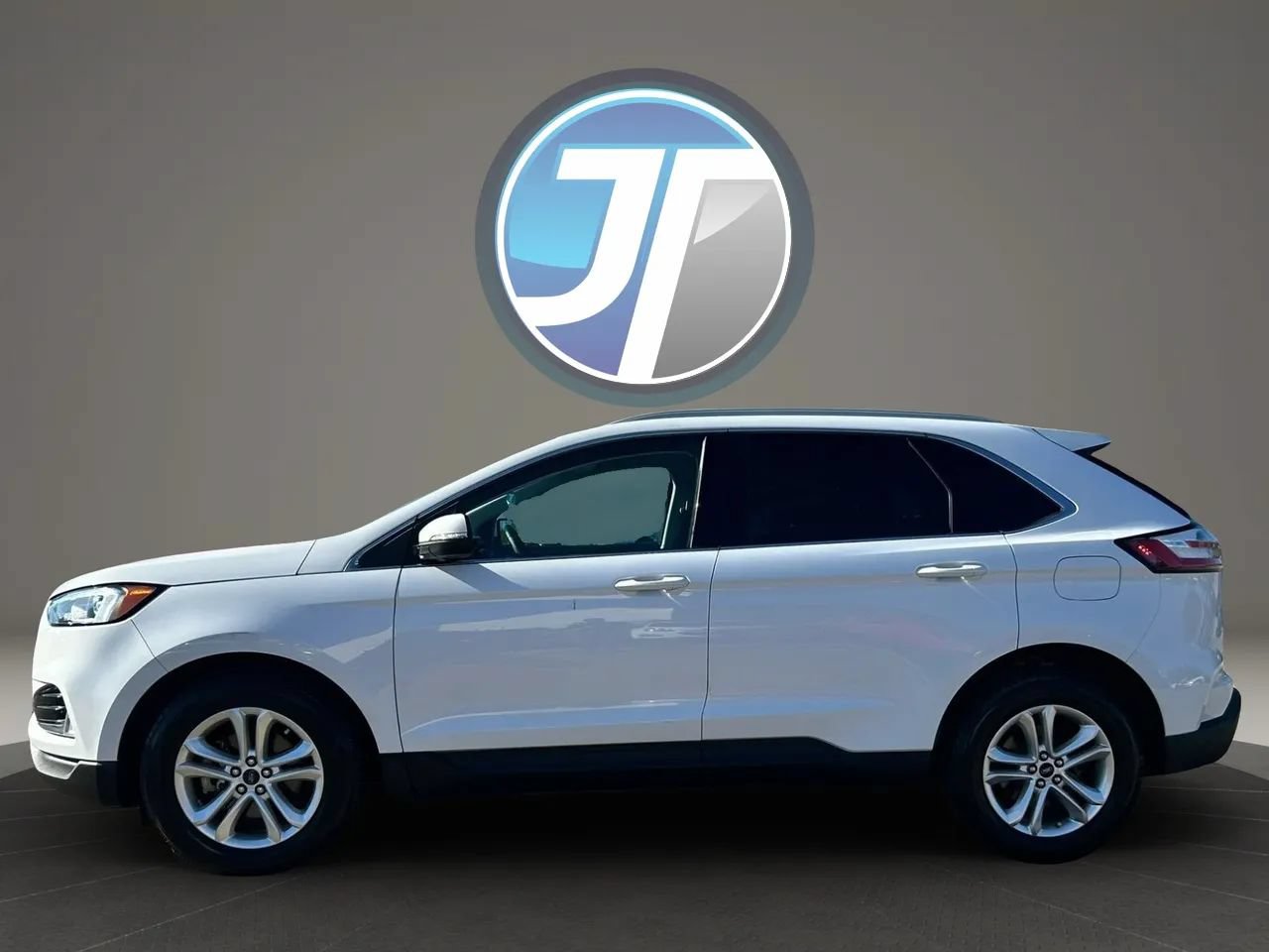 Used 2020 Ford Edge SEL FWD image 23