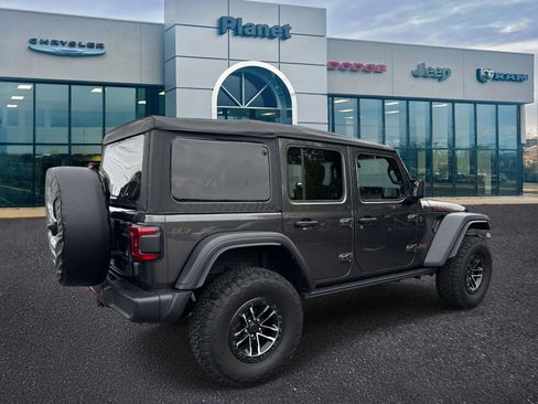 Used 2025 Jeep Wrangler Unlimited Rubicon w/ XTREMEE 35" Tire Package AWD/4WD image 2